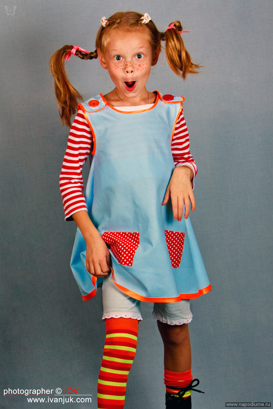 Праздничное преображение ребенка в костюме Пеппи Длинный Чулок