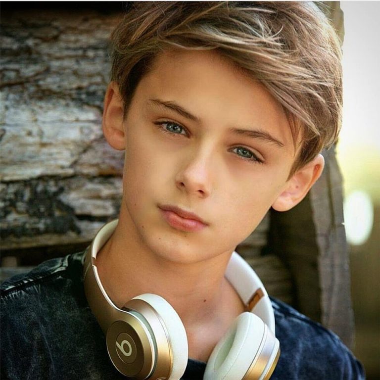 Фото красивого мальчика 14 лет для фейка