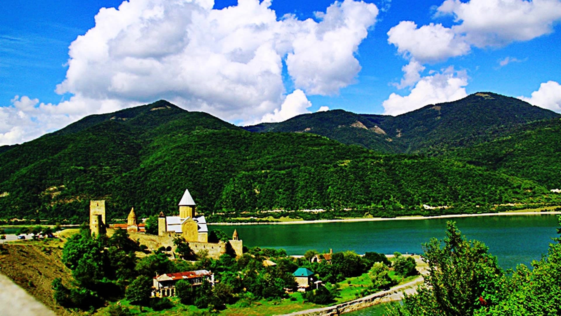 Природа грузии фото самые красивые места