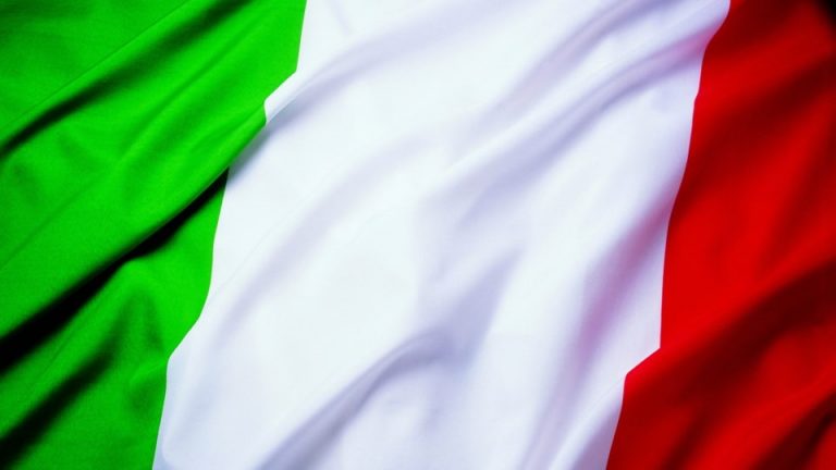 Флаг ирландии и италии фото