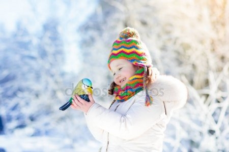 Картинки дети зимой кормят птиц 022
