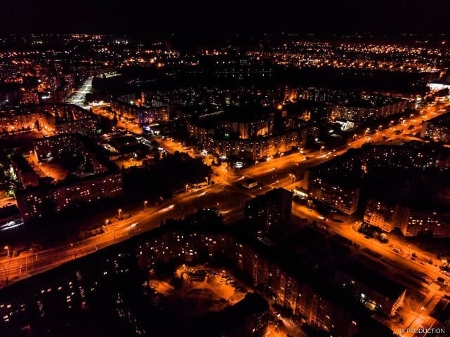 Сумы с пеленой. Сумы ночью. Город Сумы с высоты. Сумы город на Украине. Город Сумы фото сверху.