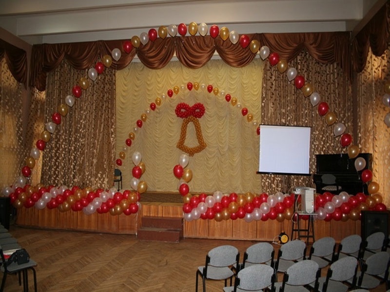 Фото оформления зала на выпускной в школе