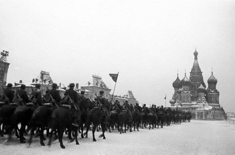 Парад 1941 года на красной площади фото