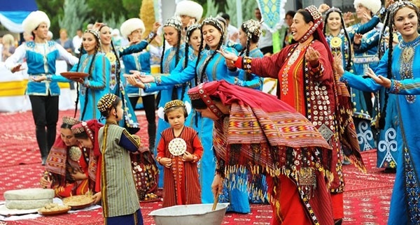 Праздник урожая (Туркменистан) 010