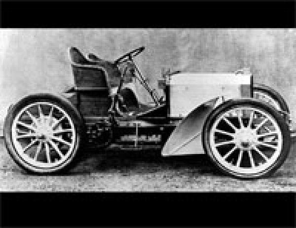 Создан первый автомобиль  Мерседес  (1901) 016