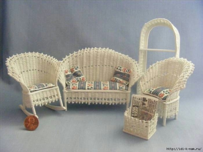 кукольная плетеная мебель из газетных трубочек 015
