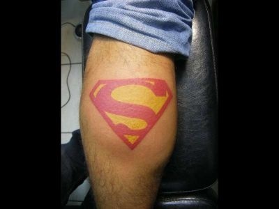 эскиз тату знак супермена 023