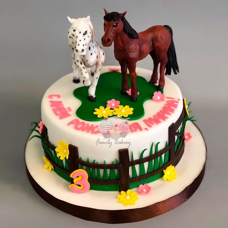 Конь на торт для девочки