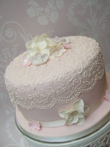 Красивый и вкусный торт на юбилей женщине 80 лет фото 036