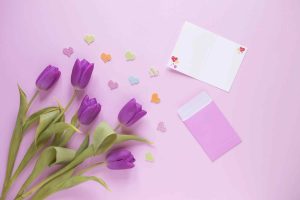 Открытка на день рождения фиолетовый тюльпан 18