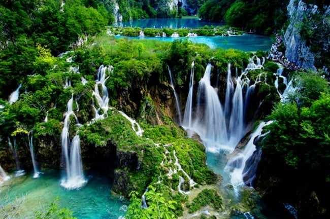 Картинки природы с красивыми водопадами 014