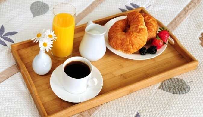 Яркие картинки завтраков в постель 011