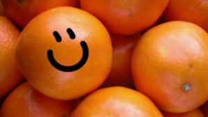Апельсин с улыбкой на лице   прикольные картинки 9